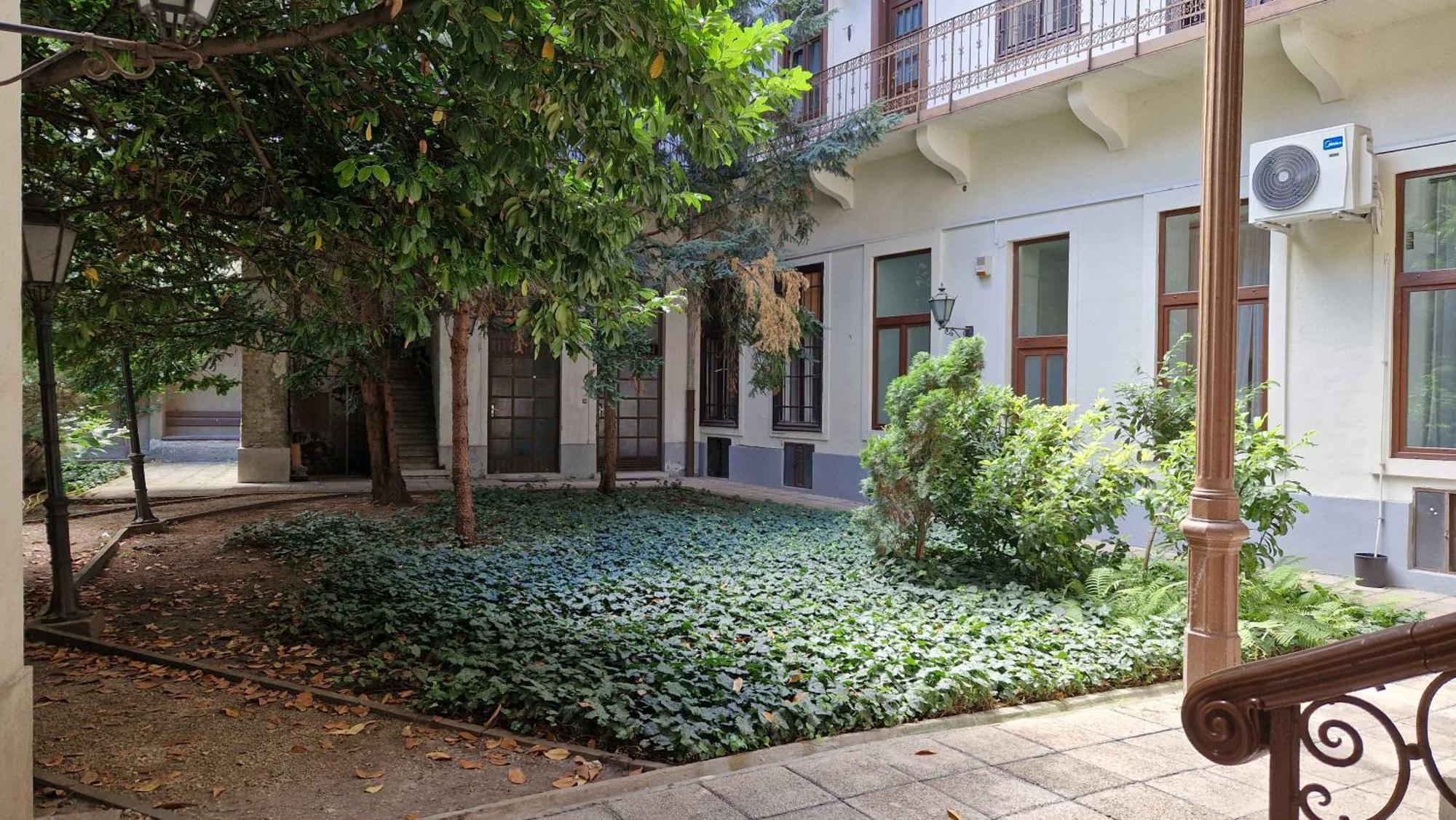 Central Dob Apartman Budapest Exterior photo